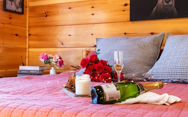 Smokies Couple Getaway