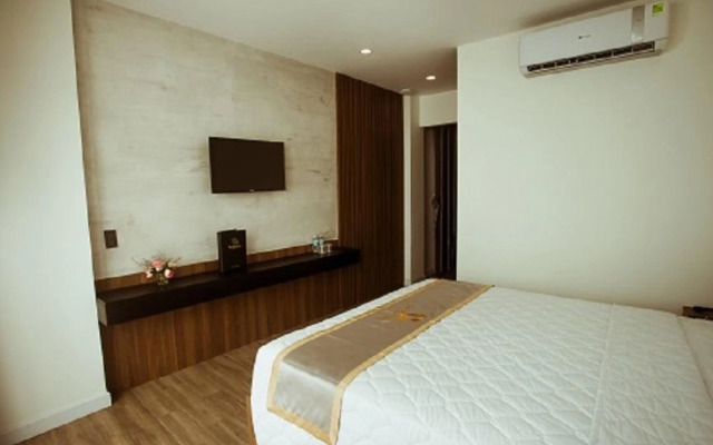 Lee Charming Hotel by ZUZU