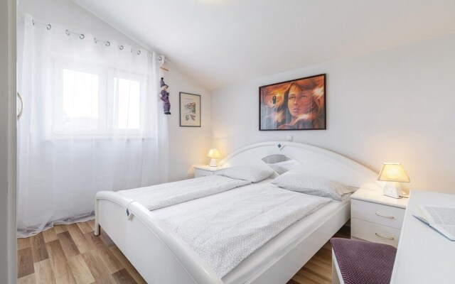 Nice Home in Labin With Wifi and 3 Bedrooms