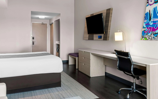 Best Western Premier Winnipeg East