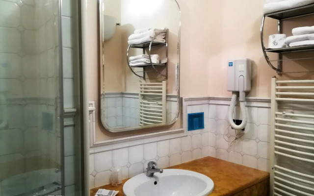 Azzurro Hotel Residence