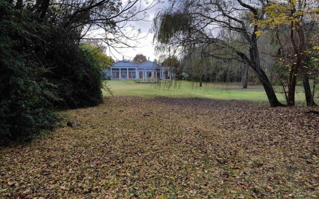 Ancient Emperor Guest Estate