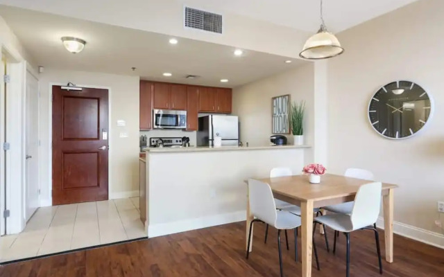 Delightful Downtown Modern Condos