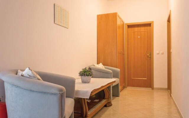 Stunning Home in Makarska With Wifi and 1 Bedrooms