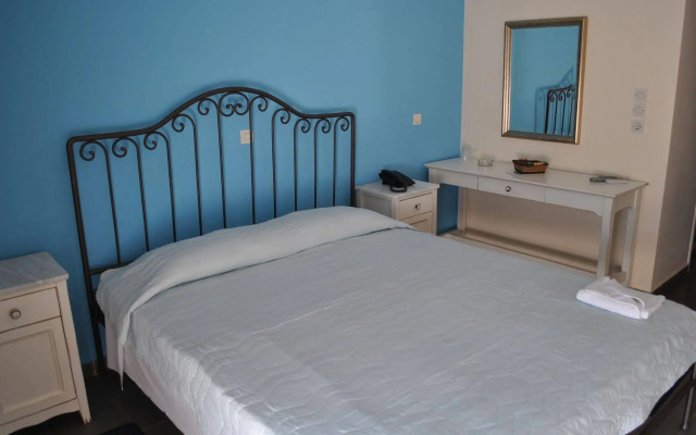 EpiHotel Odysseas