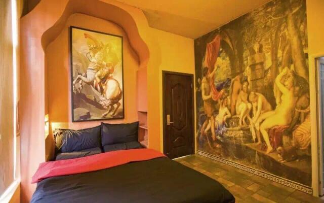 Ru Yi Ping An Hostel