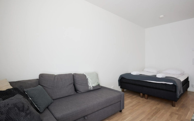 New apartment w/WiFi & car park