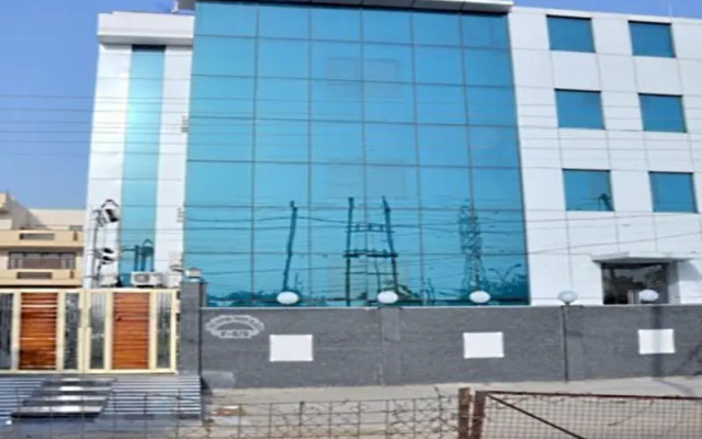 The Royal Park Plaza