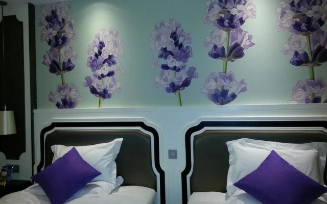 Chengdu Prostoy Hotel