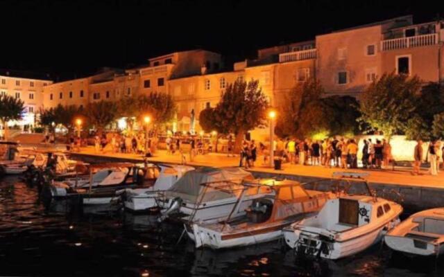 Novalja Beach Apartment