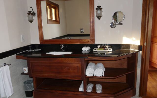 Ocean Beach Resort & Spa