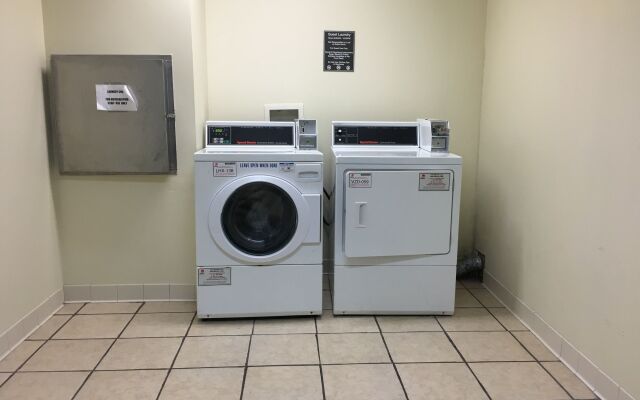 Coon Rapids North Metro Hotel to Norwood Inn & Suites