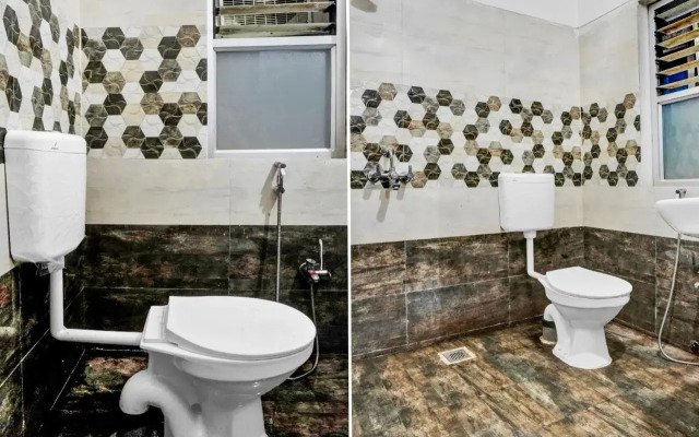 Flagship 93395 Hotel Yashwant Palace