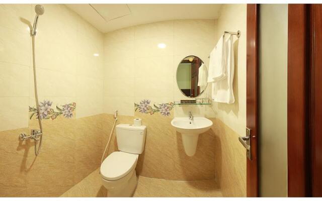 Thanh Nhan Hotel