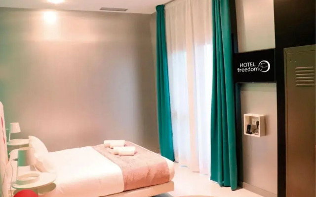 Hotel Freedom