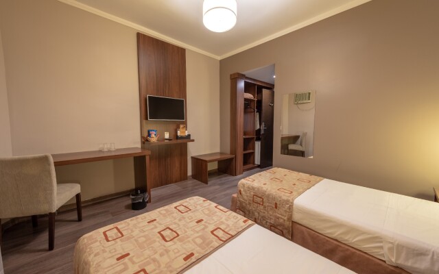 Class Hotel Varginha