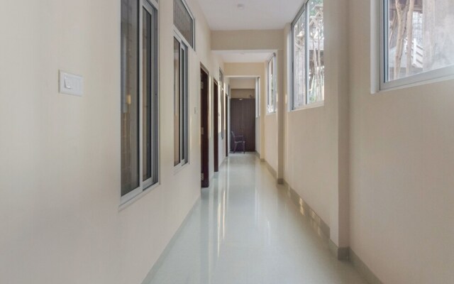 OYO 12347 MV Residency