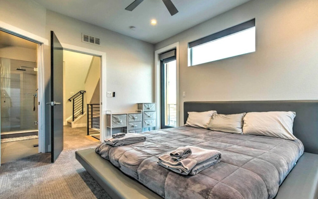Luxe Denver Townhome: Hot Tub + City Views!