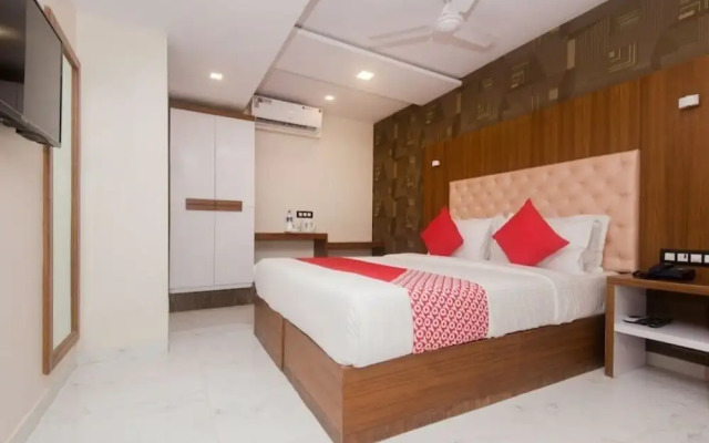 Hotel Qubestay Airport