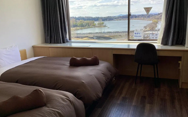 Mito Hotel Season