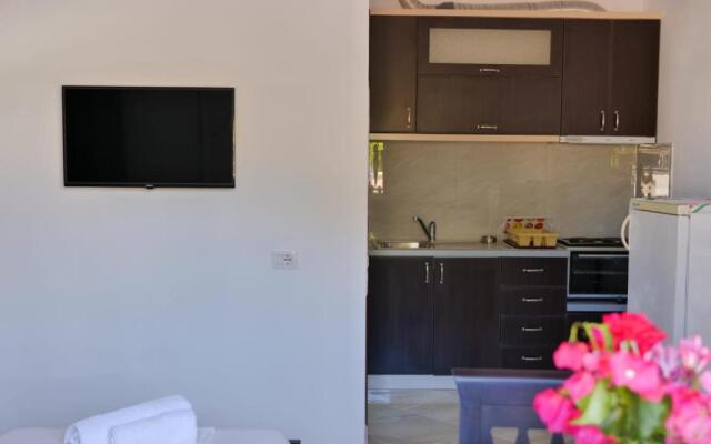 Spacious Studio!Wonderful View!Private Parking!