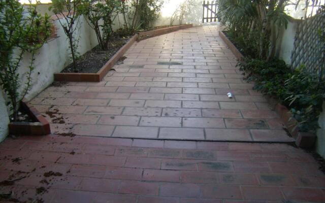 Studio Saintes-Maries-de-la-Mer, 1 pièce, 4 personnes - FR-1-475-51