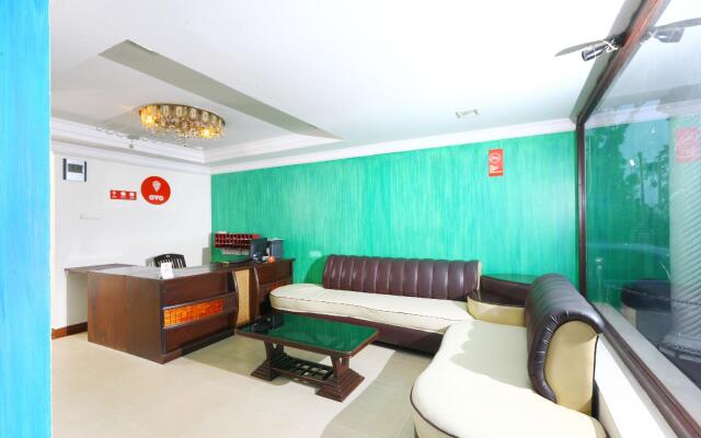 OYO 9183 RJ Inn