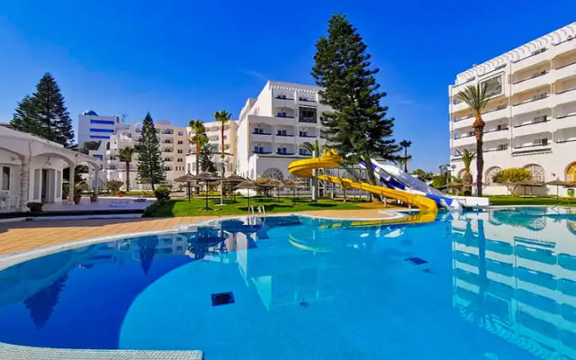Jinene Resort