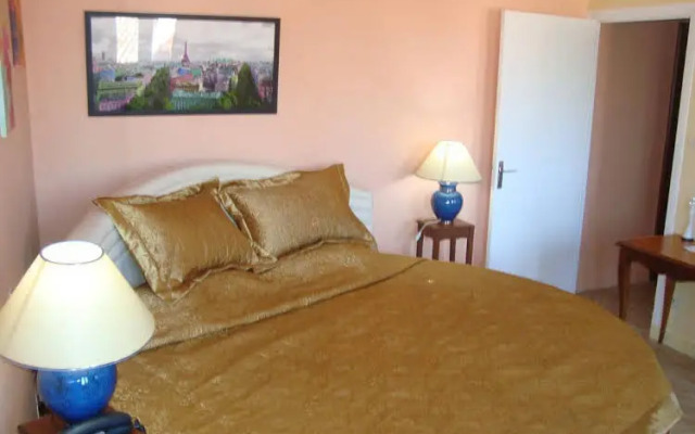 Hôtel Le Sauvage - фото 4