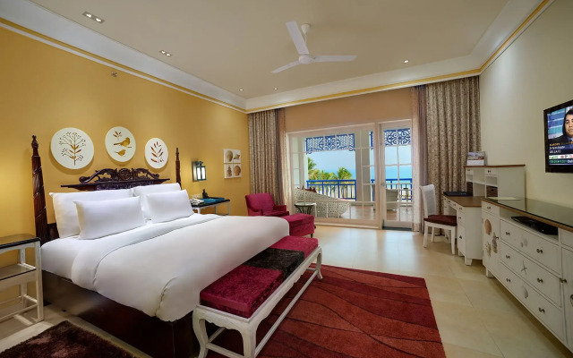 Mayfair Palm Beach Resort