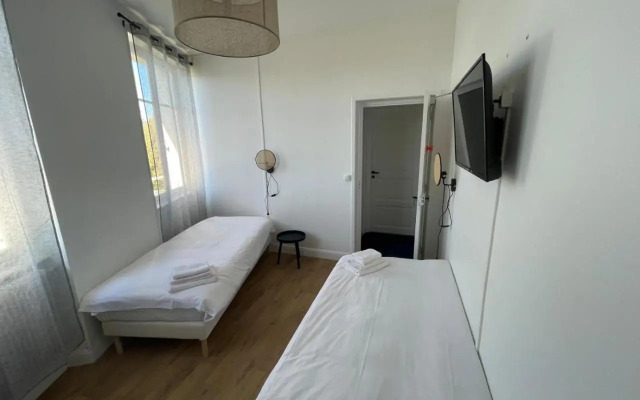 Inter Hotel Aeroport