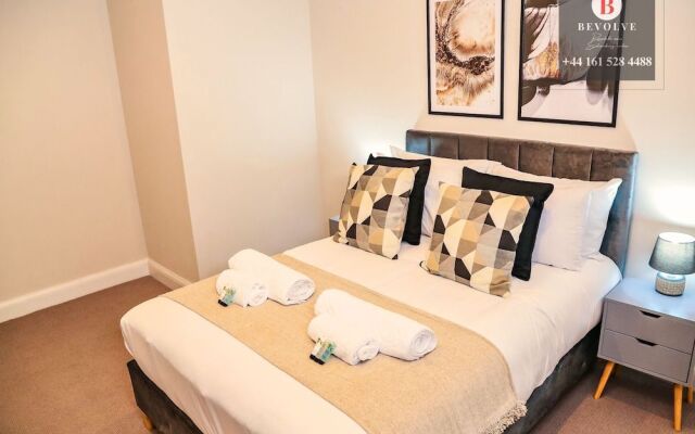 Shrewsbury apartments by BEVOLVE - Free Parking