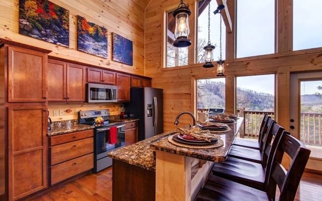 A River Runs Through It 3 Bedrooms 3 Bathrooms Cabin