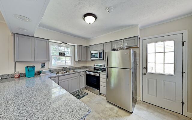 60413ave 3 Bedroom Home