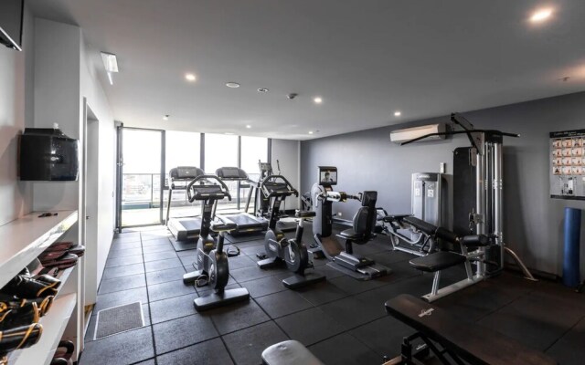 Modern Studio in Heart of Lively Chapel Street