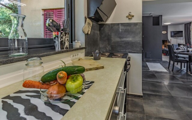 Nice Home in Pula With Wifi and 3 Bedrooms