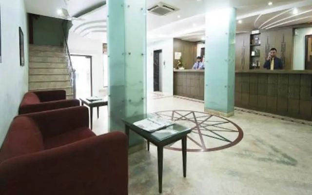 Hotel Sun City by OYO