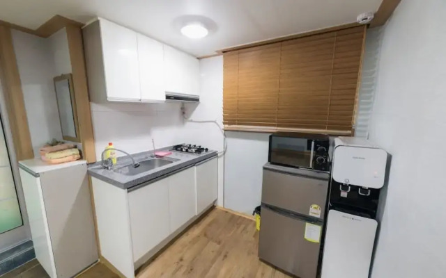 Tongyeong Se-an Residence Pension