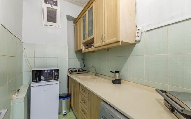 Flat Within Walking Distance to Istiklal Street