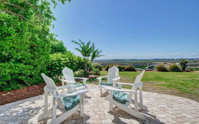 Sea Tranquility by Sea Scape Properties