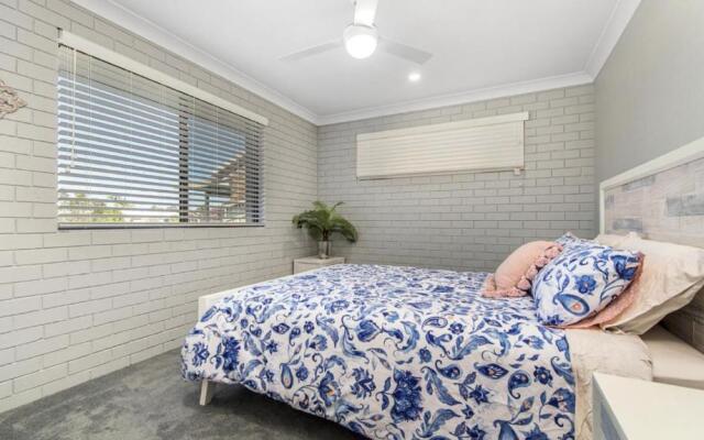 Francisco Waterfront At Port