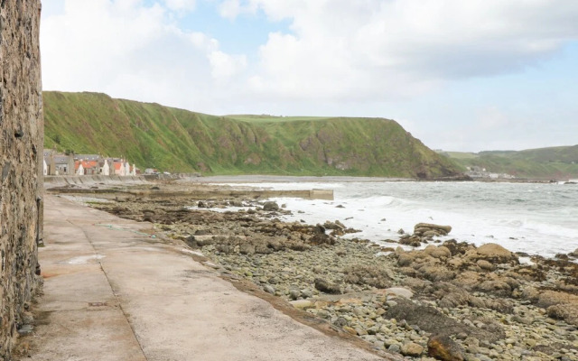 49 Crovie Village
