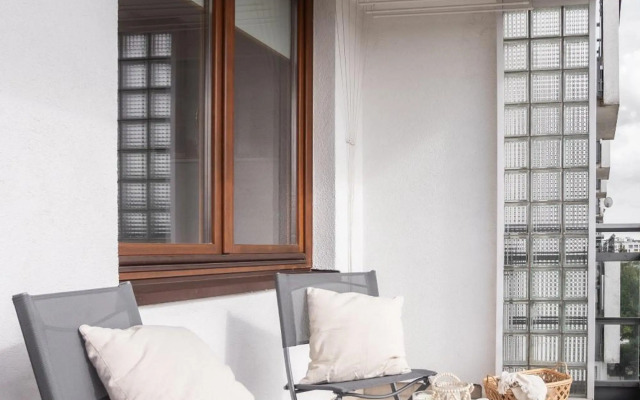 Super Apart Bobrowiecka 3