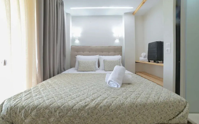 Chalkidiki s Seaview Escape - Cozy Summer Getaway