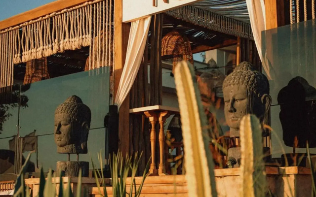 Andiz Beach Hotel