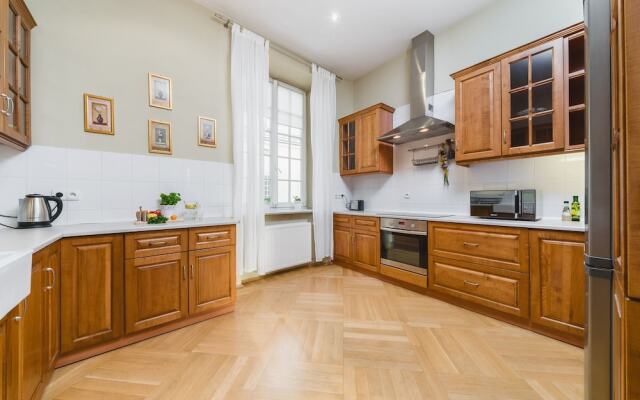 Apartamenty w Pałacu Pod Baranami