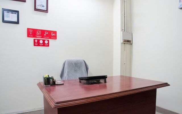 OYO 29179 The Biztel