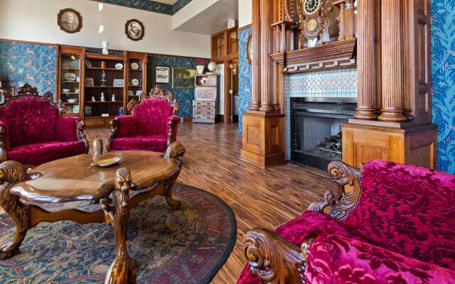 Best Western The Hotel Chequamegon