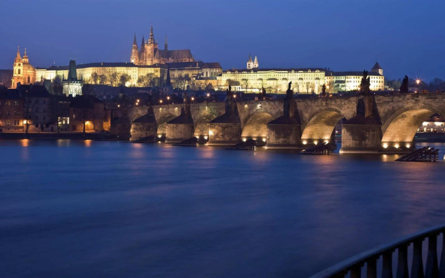 Occidental Praha Wilson