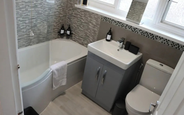 Check This!! Premium 5-star Home From Home Retreat